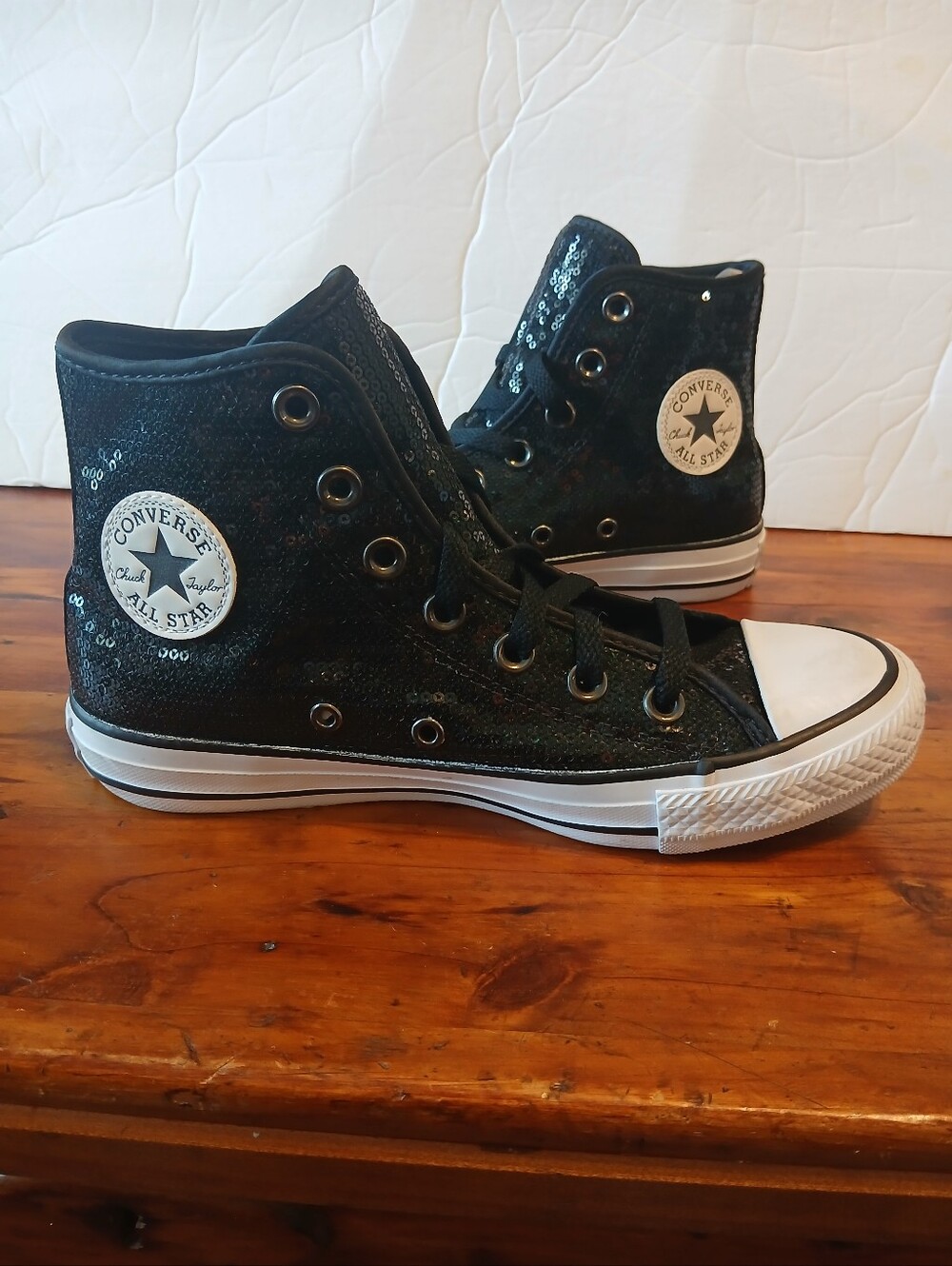 Converse Chuck Taylor All Star High Sneakers Women's Size 6